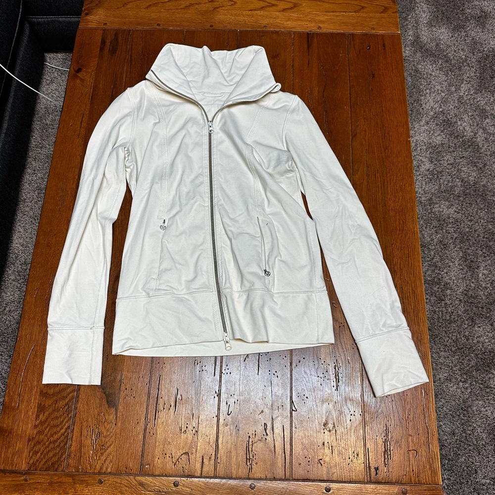 Women’s long Sleeve Jacket